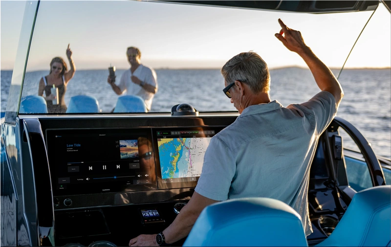 Garmin Apollo RA800