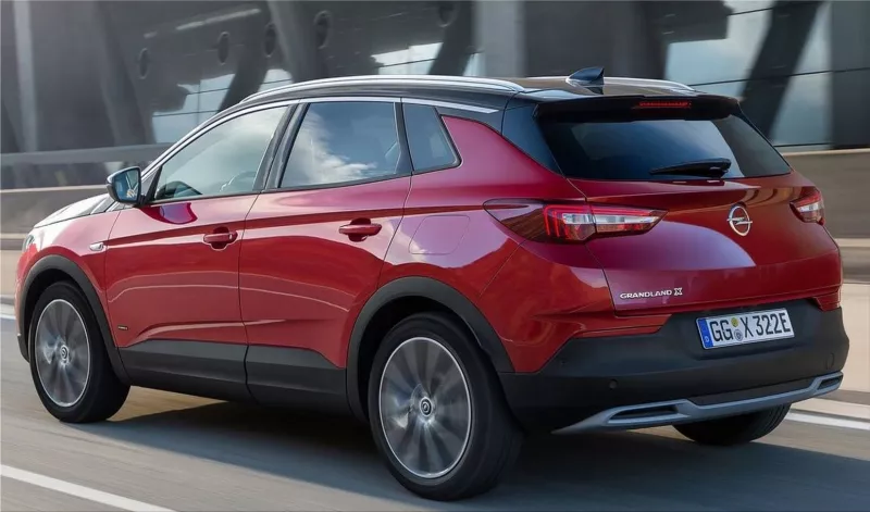 Grandland X Hybrid4