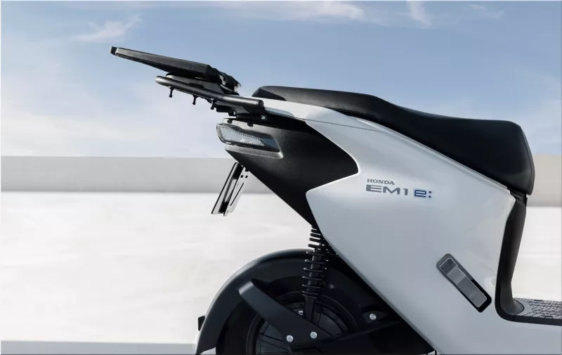 Honda EM1 e