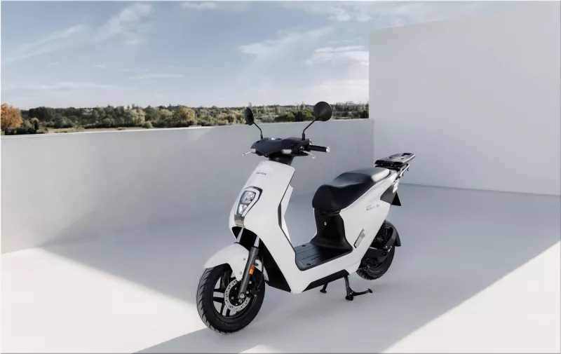 Honda EM1 e