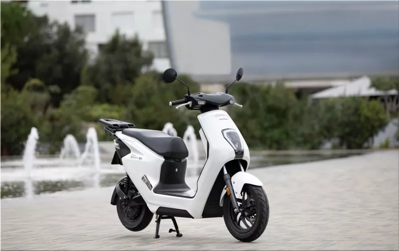 Honda EM1 e