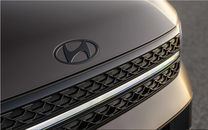 Hyundai Santa Fe Hybrid