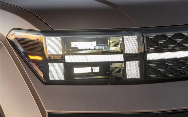 Hyundai Santa Fe Hybrid
