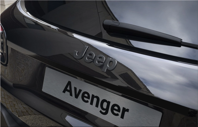 Jeep Avenger Black Edition