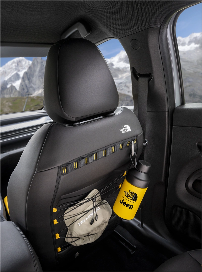 Jeep Avenger North Face Edition