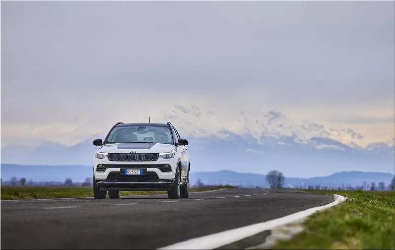Jeep Compass e-Hybrid