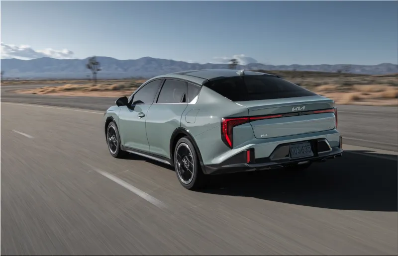 Kia K4