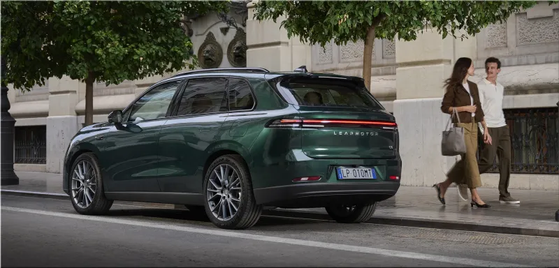 Leapmotor C10