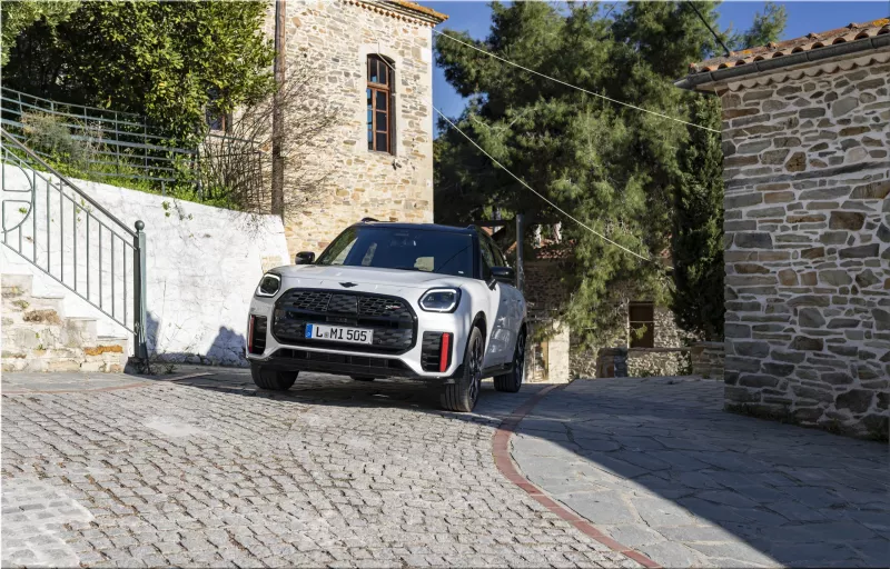 MINI John Cooper Works Countryman