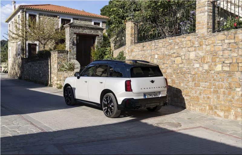 MINI John Cooper Works Countryman