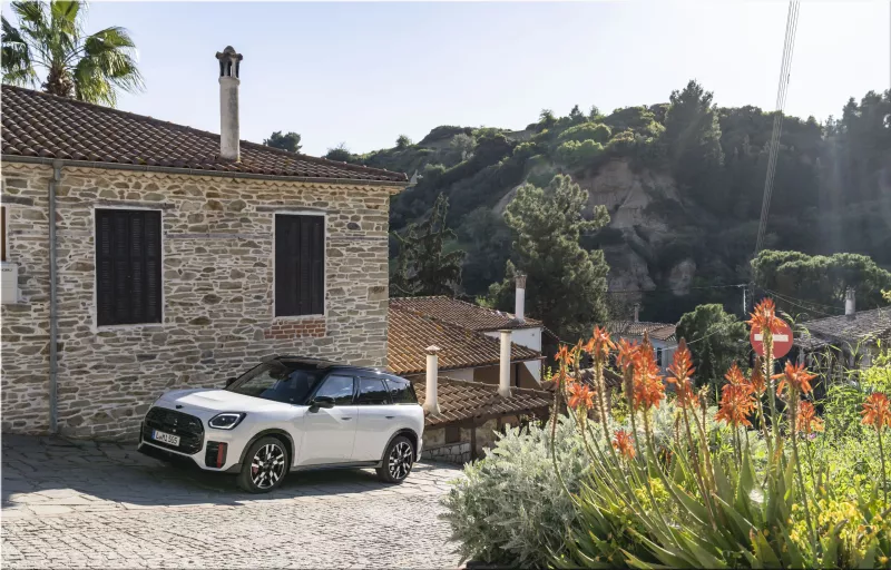 MINI John Cooper Works Countryman