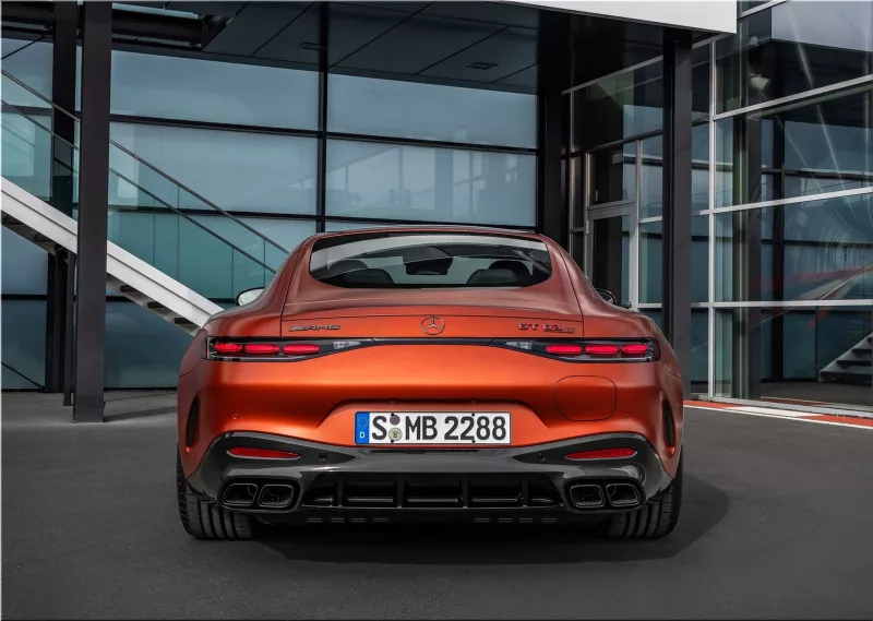 2025 Mercedes-AMG GT63 S E Performance