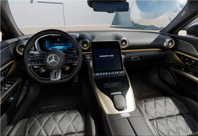 Mercedes-AMG SL 63 Golden Coast