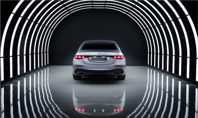 Mercedes-Benz S-Class 2026