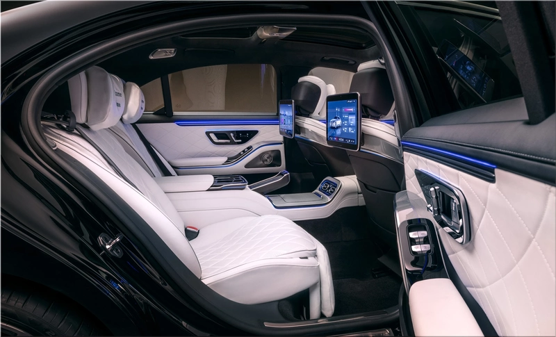 Mercedes-Benz S-Class 2026