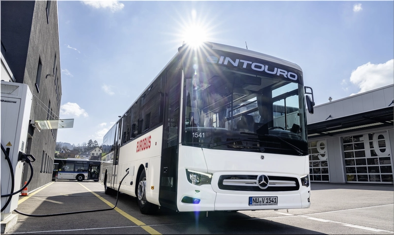 Mercedes-Benz eIntouro