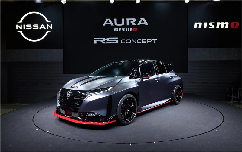 Nissan Aura NISMO RS