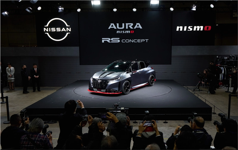 Nissan Aura NISMO RS