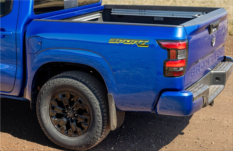 Nissan Frontier Sport