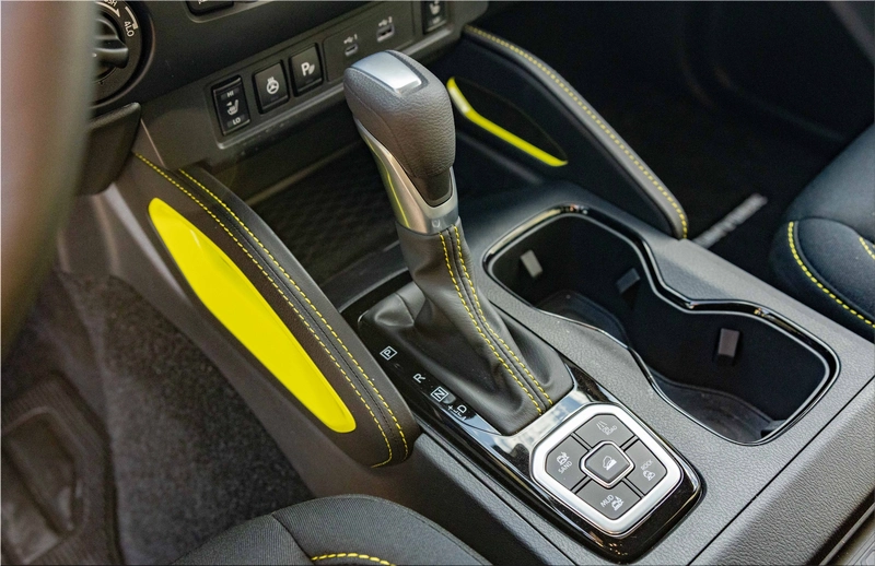 Nissan Frontier Sport