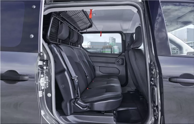 Nissan Townstar Crew Van