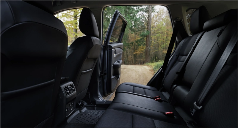 Nissan X-Trail hybrid SUV