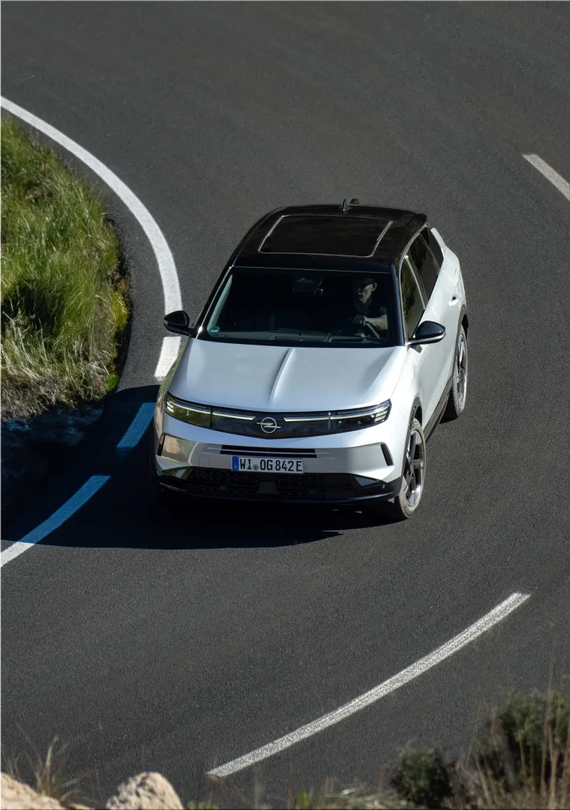 2025 Opel Grandland Plug-in Hybrid