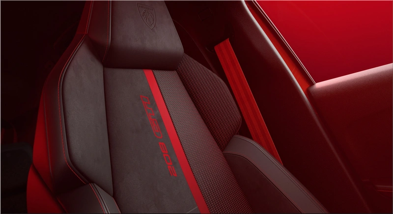 2025 Peugeot E-208 GTi