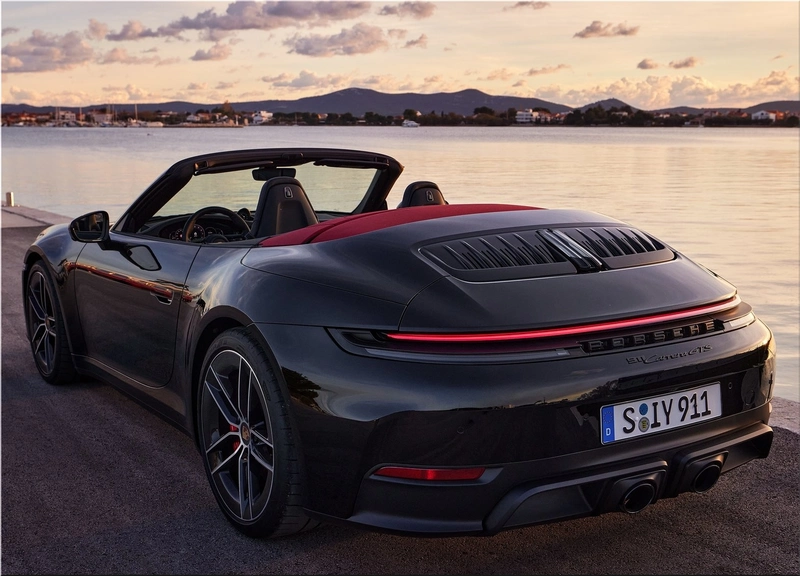 Porsche 911 Carrera GTS Cabriolet