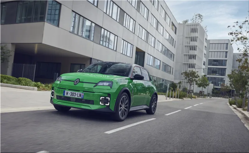 2025 Renault 5 E-Tech Electric