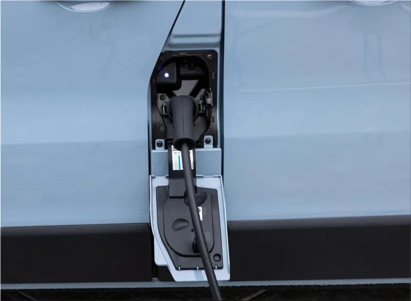 2024 Renault Trafic Van