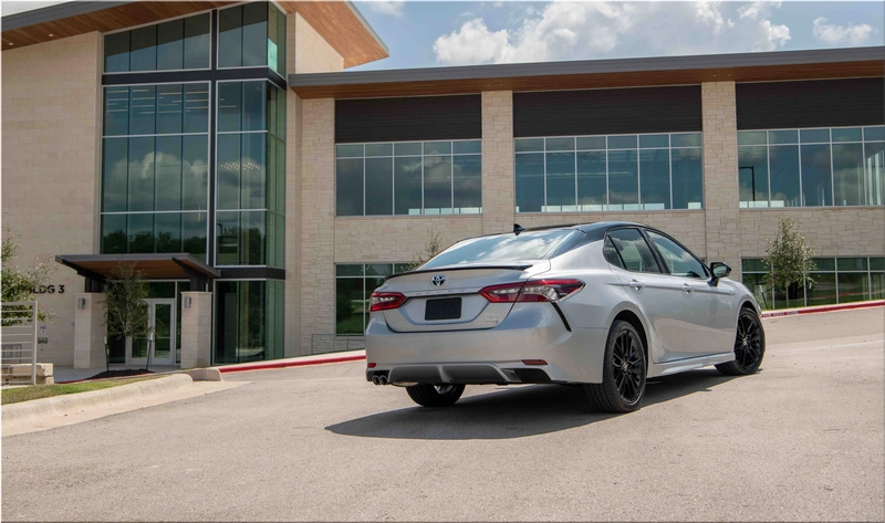 Toyota Camry Hybrid