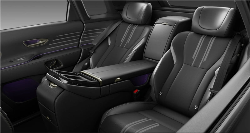 Toyota Century SUV