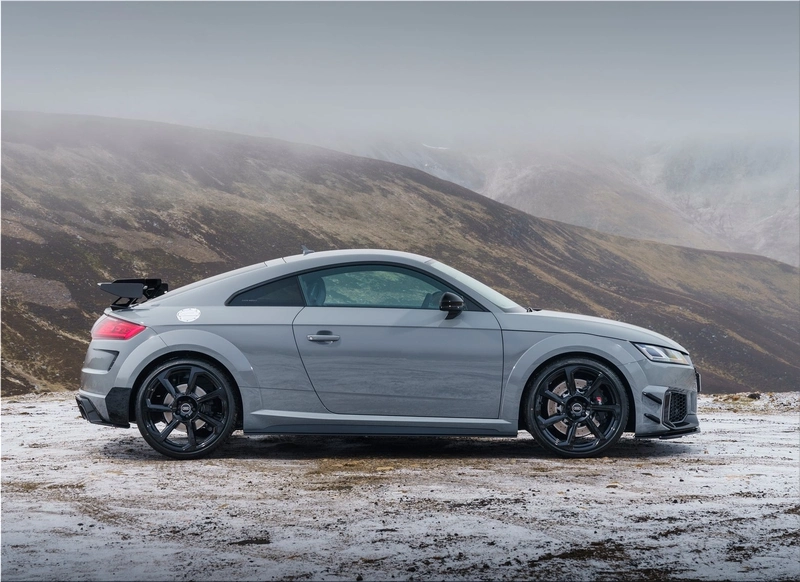 Audi TT RS Coupé iconic edition