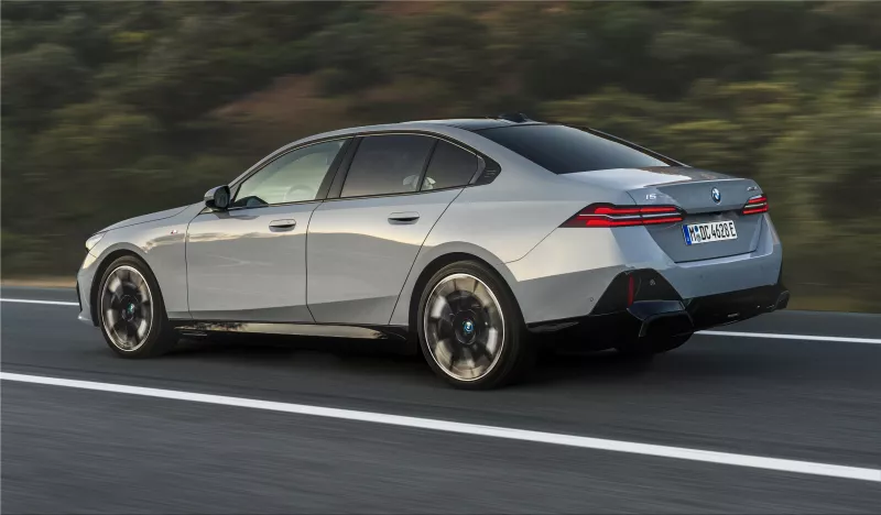 BMW i5