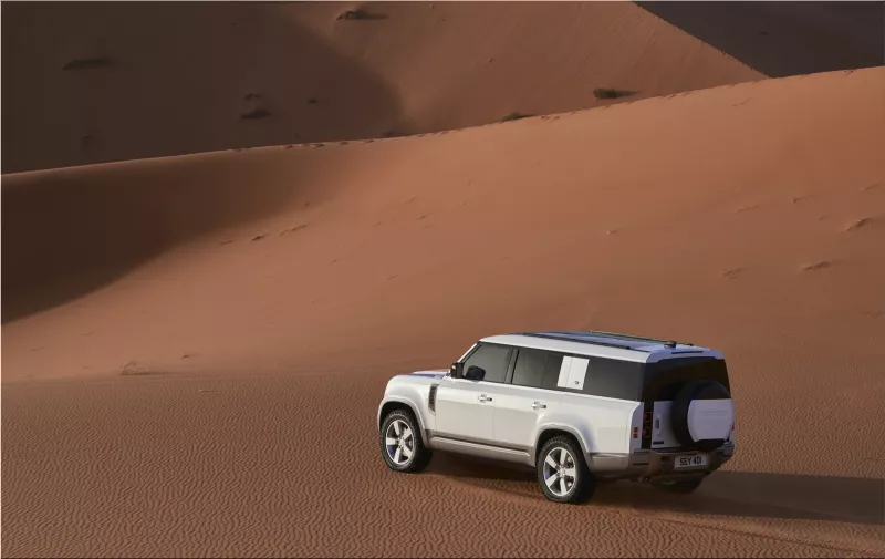 Land Rover Defender 130