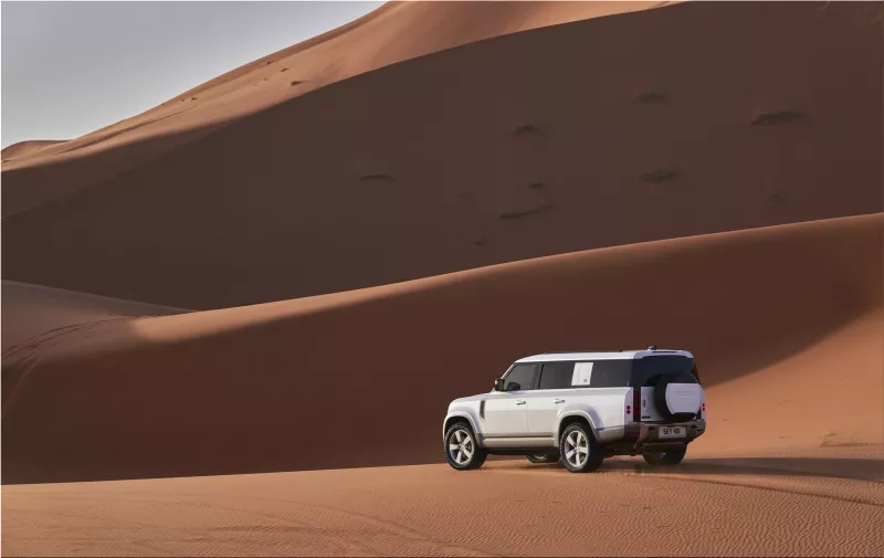 Land Rover Defender 130