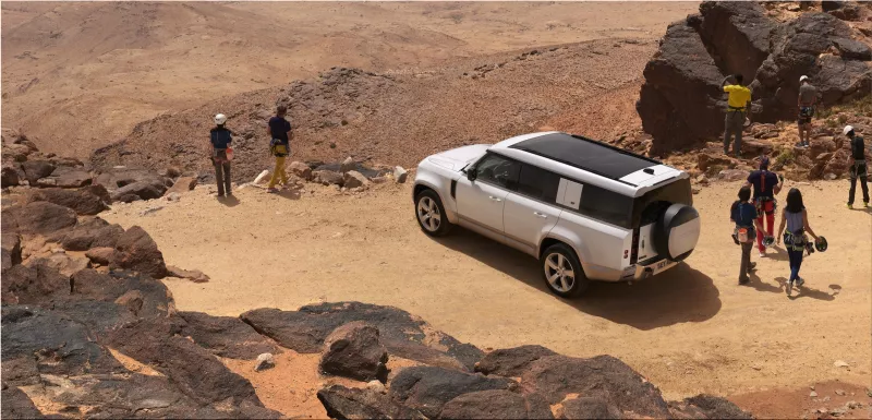 Land Rover Defender 130