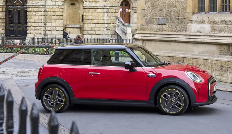 MINI Cooper SE