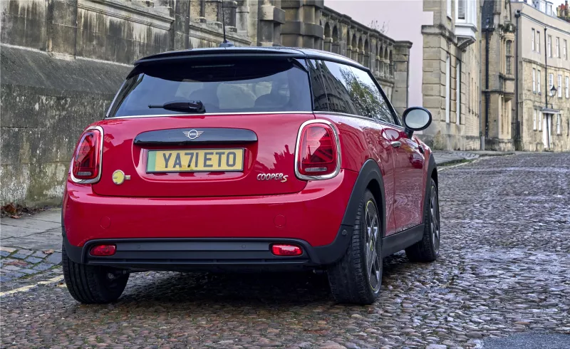 MINI Cooper SE