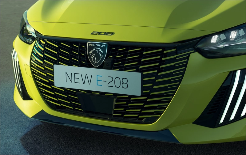 Peugeot e-208