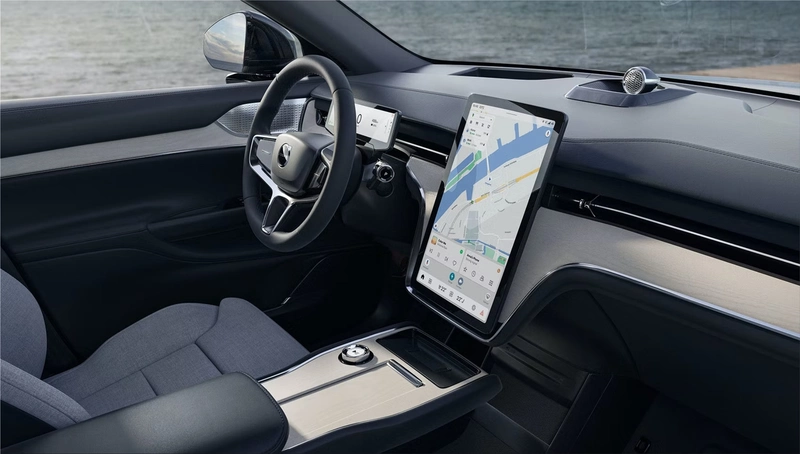 Volvo EX90 electric SUV