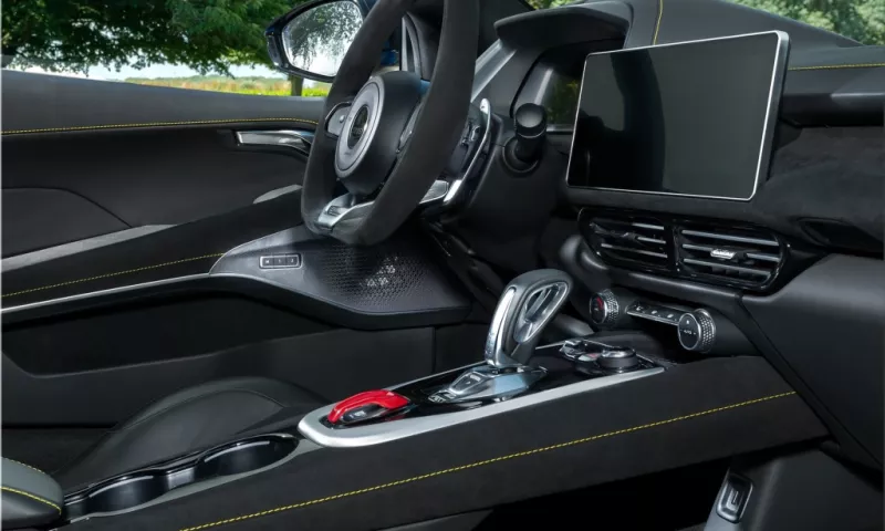 2024 Lotus Emira i4