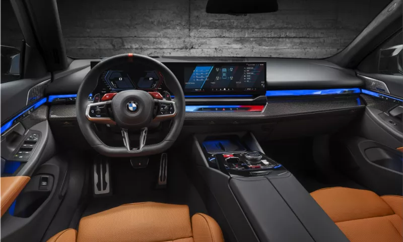 2025 BMW M5