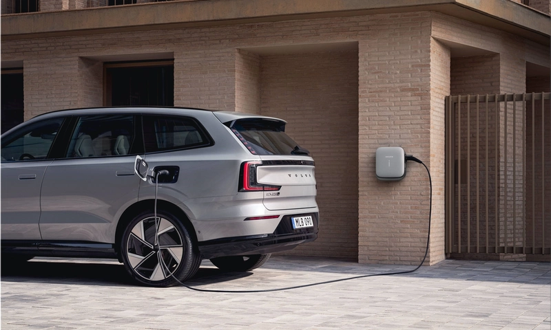 2026 Volvo EX90
