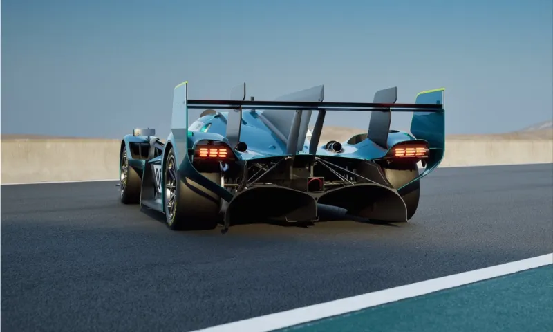 Aston Martin Valkyrie LM