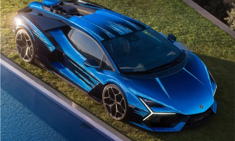 Lamborghini Revuelto Opera Unica