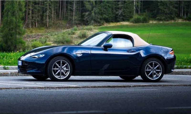Mazda MX-5 Miata