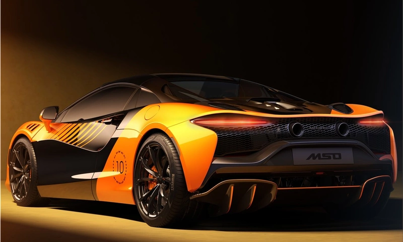 McLaren Artura Spider MCL39 Championship Edition