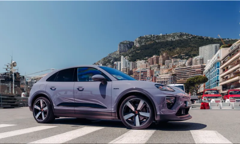 Porsche Macan 4S Electric